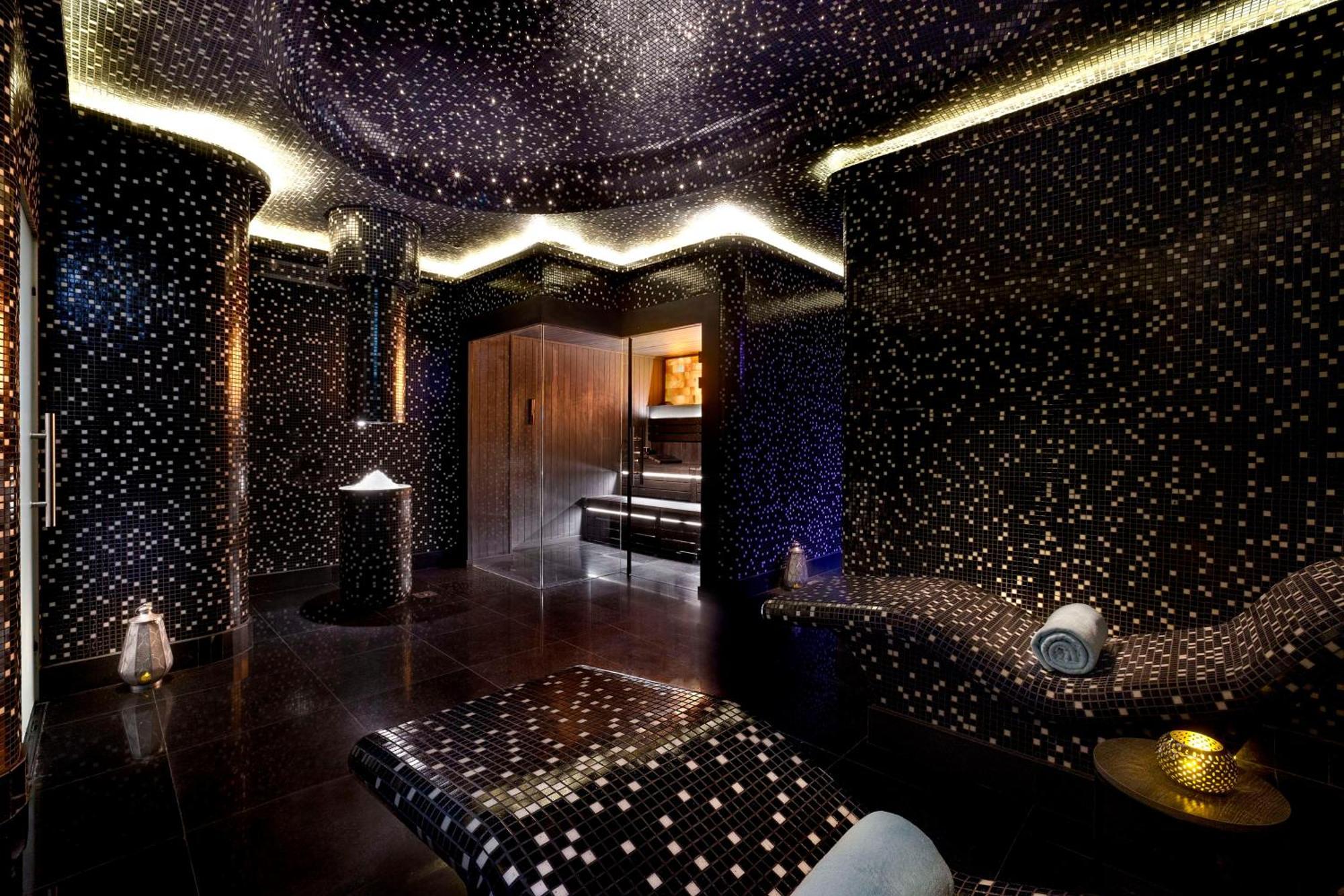 Hilton Olaya 5* Riyadh