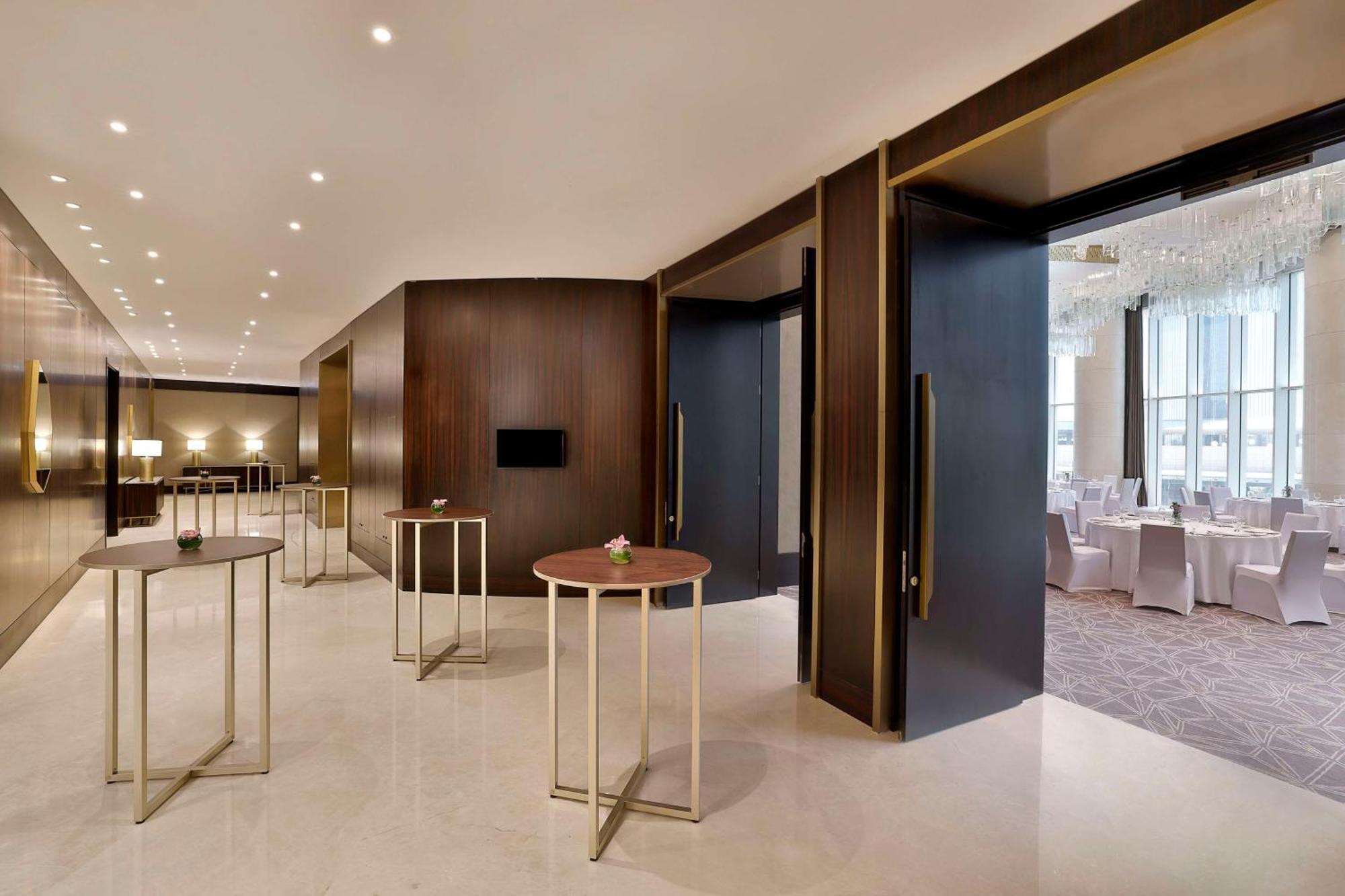 Hilton Olaya Hotel 5*